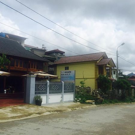 Bac Ha Lake View Hotel Exterior photo